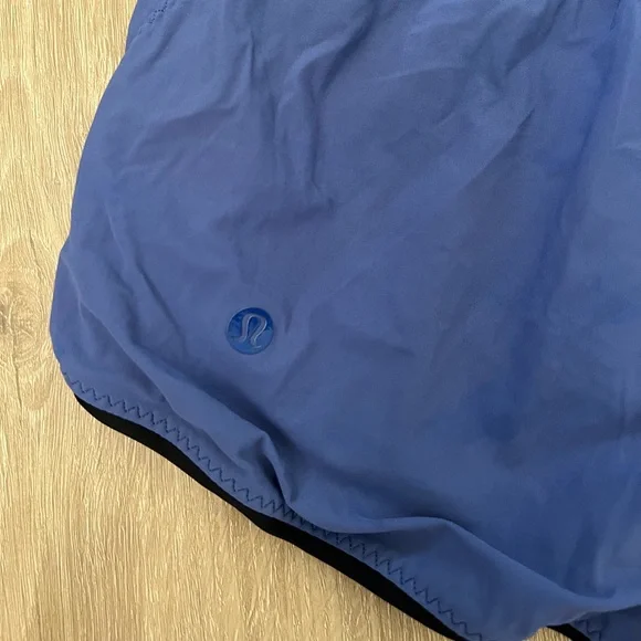 vintage blue/green stripe print lulu lemon swim shorts - Picture 4 of 5